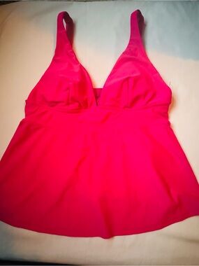 Old Navy Pink V-Neck Swim Tankini Top